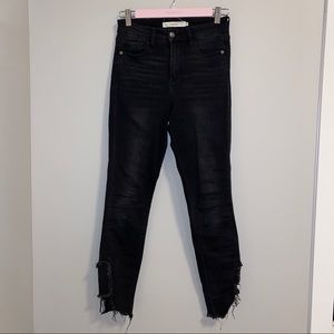 Raw hem hidden brand black jeans